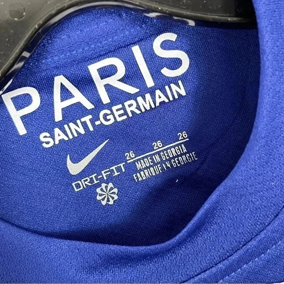 ❤️ Nike Paris 22/23 children PSG Home Football Kit Shirt Sportswear 4-6T - Picture 4 of 8